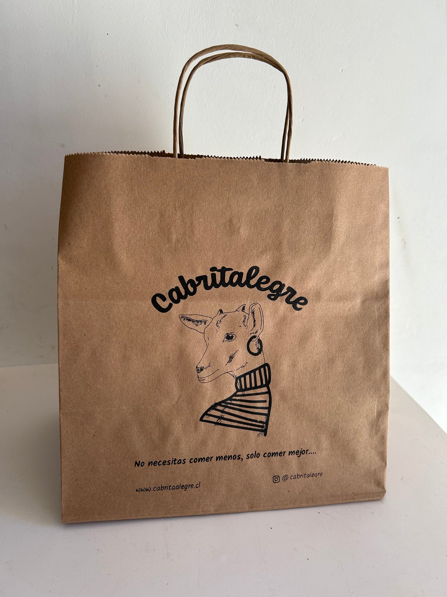 BOLSA DE PAPEL- CABRITALEGRE
