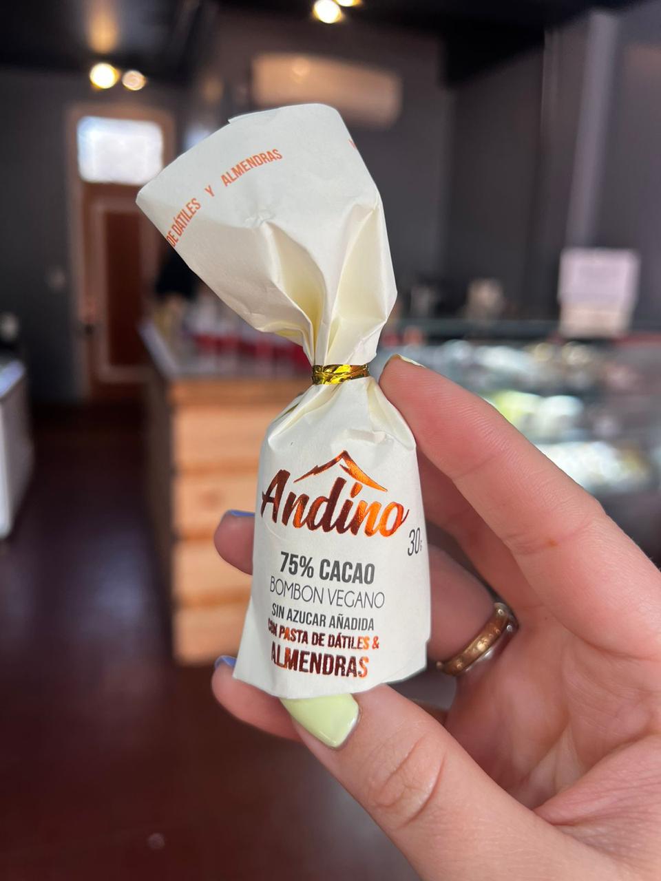 BOMBON - ANDINO