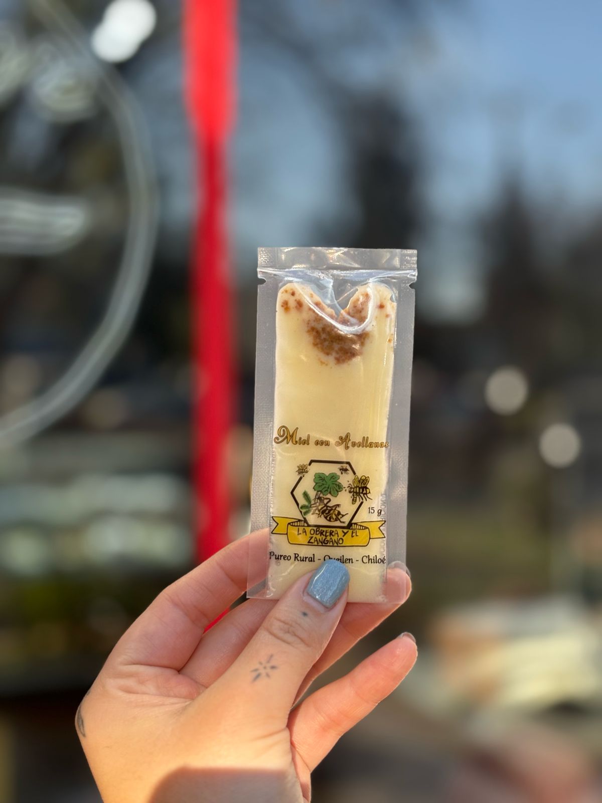 SACHET DE MIEL 🍯🐝 - LA OBRERA Y EL ZÁNGANO