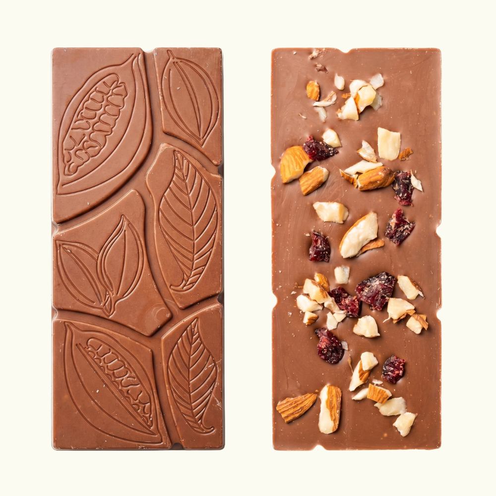 BARRA DE CHOCOLATE DE LECHE 56% CACAO CON ALMENDRAS Y CRANBERRY